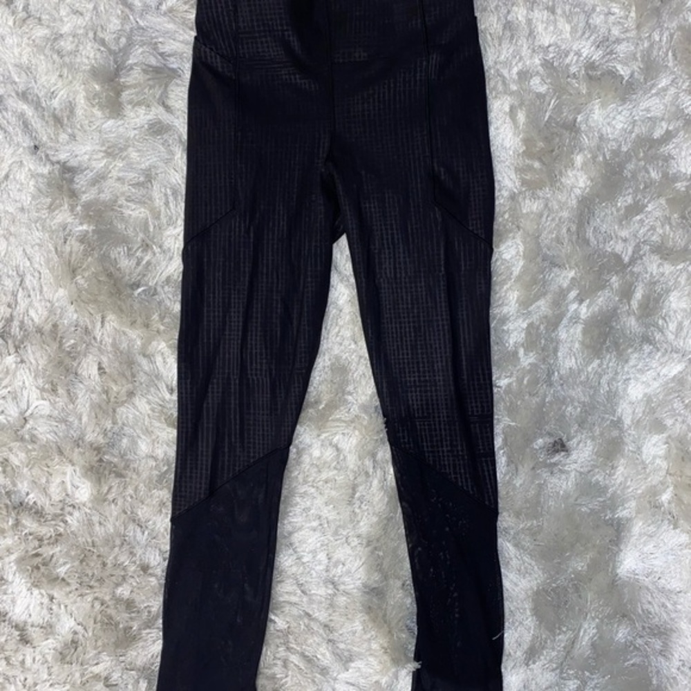 BNWOT RARE Lululemon Lab RUN HR with mesh - Picture 4 of 5